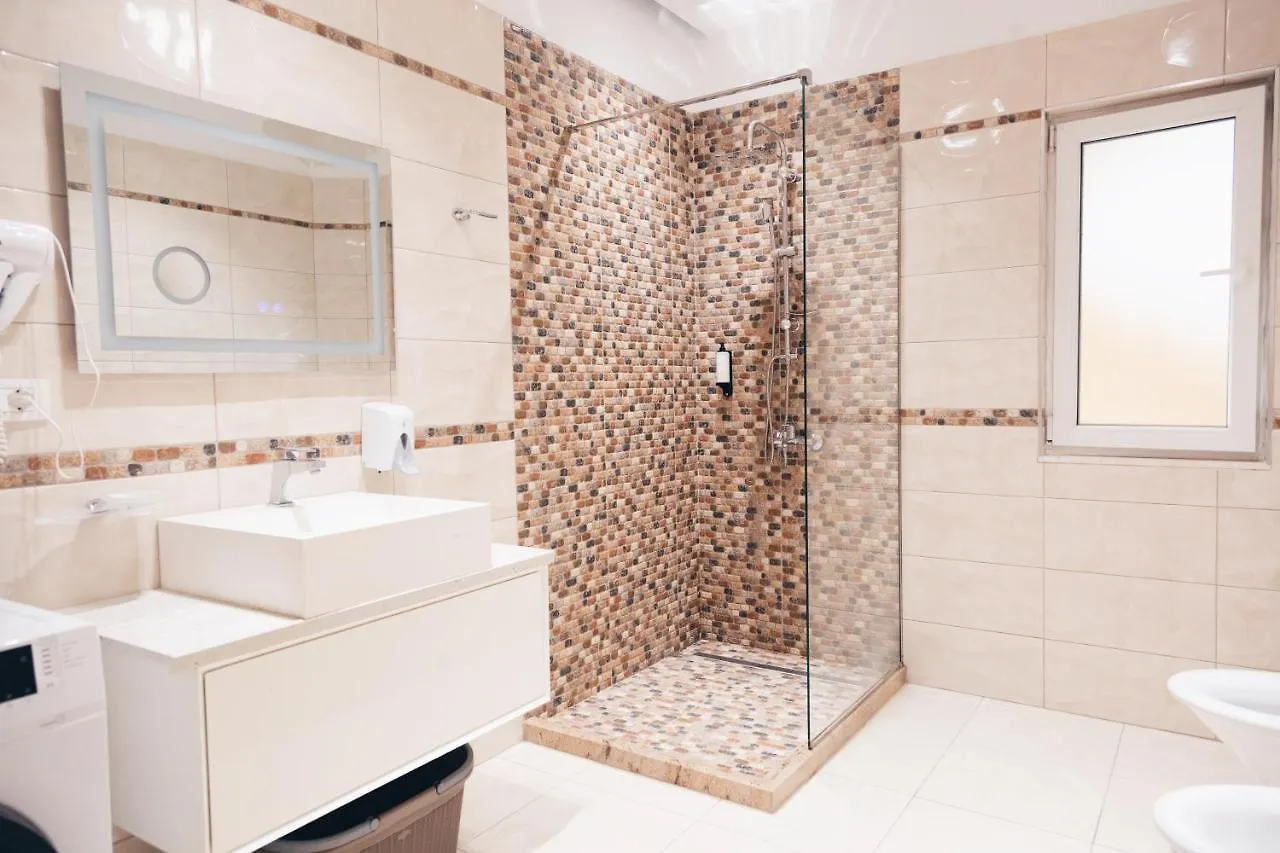 Mono Boutique Apartments Tirana 0*,
